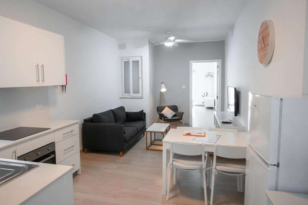 The Three Trees Apartments スリーマ エクステリア 写真