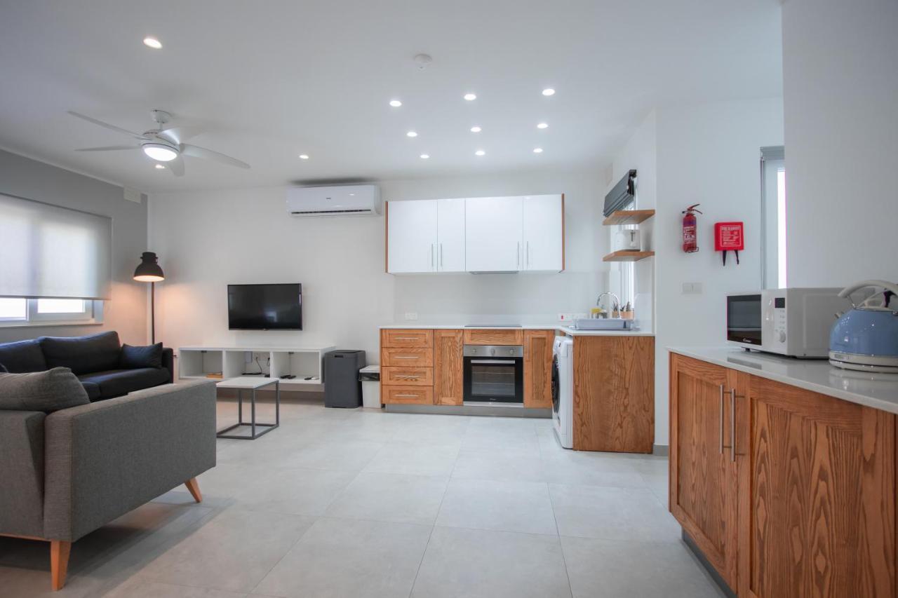 The Three Trees Apartments スリーマ エクステリア 写真